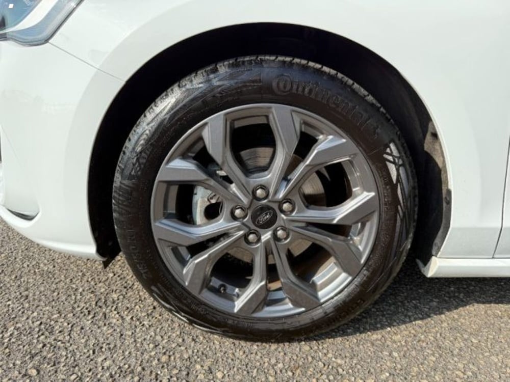 Ford Focus Station Wagon usata a Lucca (5)