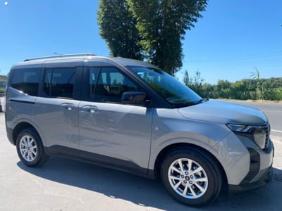 Ford Tourneo Courier 1.0 EcoBoost 100 CV Titanium del 2024 usata a Massarosa