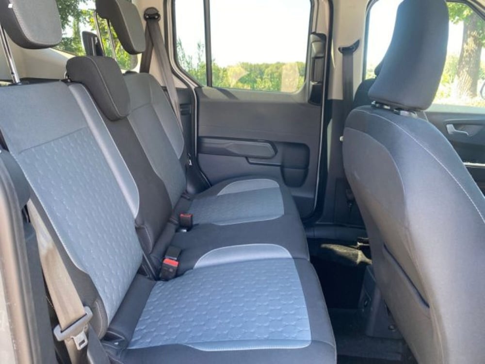 Ford Tourneo Courier usata a Lucca (9)