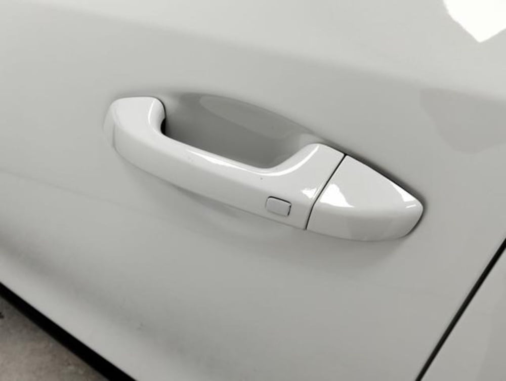 Kia XCeed usata a Como (11)