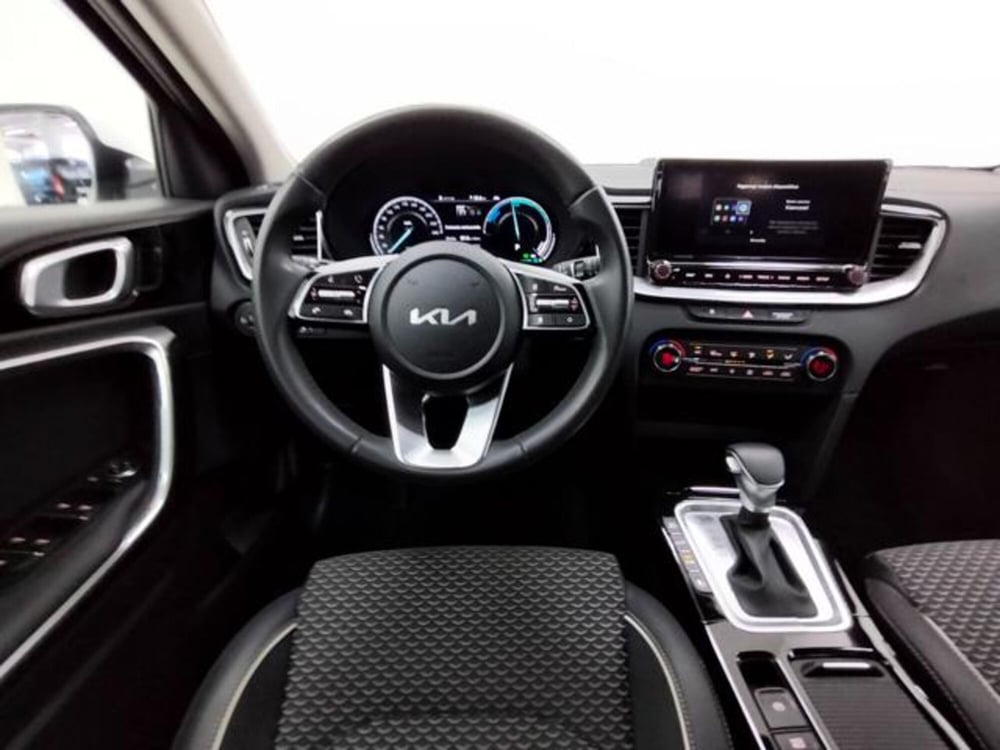 Kia XCeed usata a Como (12)
