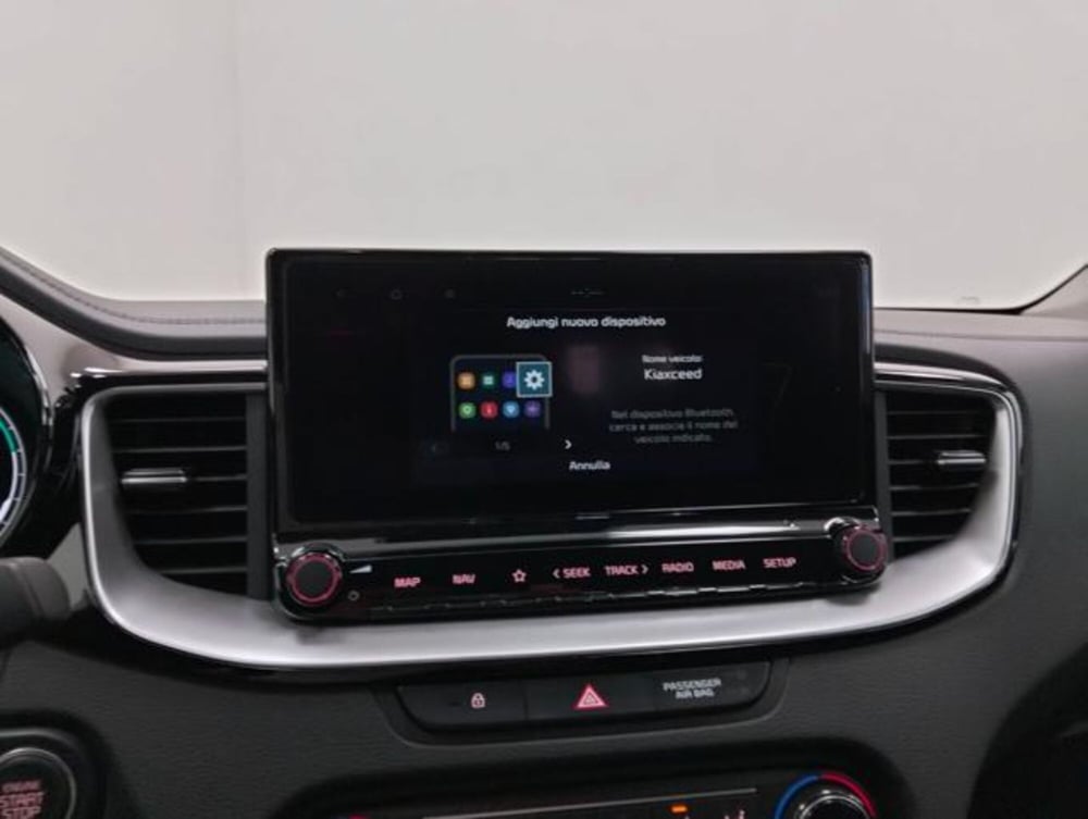 Kia XCeed usata a Como (15)