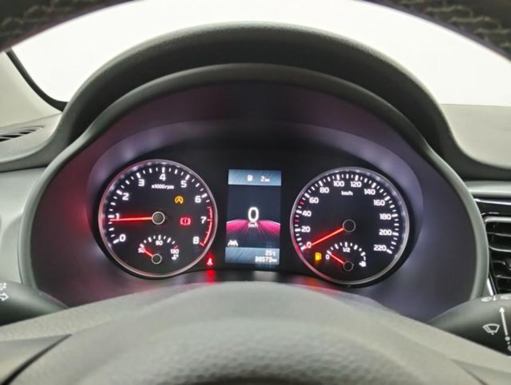 Kia Rio usata a Como (12)