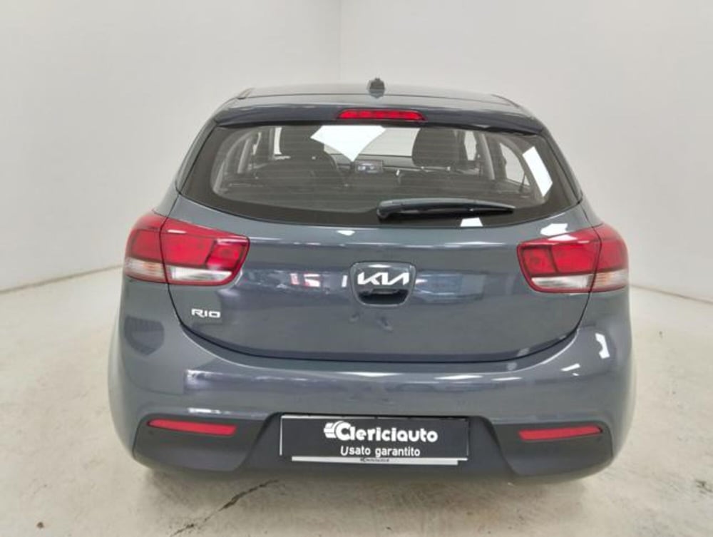 Kia Rio usata a Como (7)