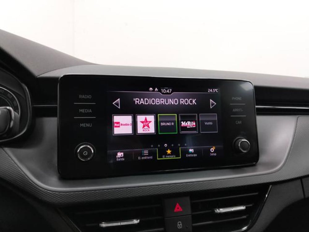 Skoda Kamiq usata a Como (13)
