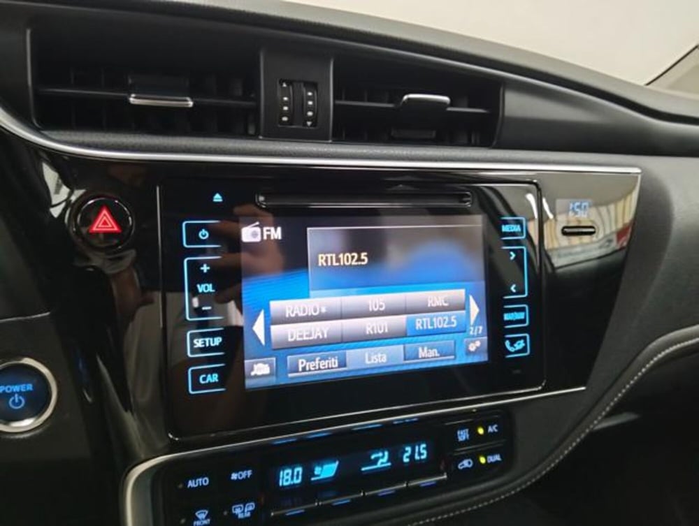 Toyota Auris usata a Como (13)