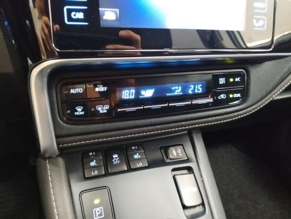 Toyota Auris usata a Como (19)