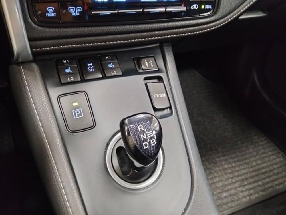 Toyota Auris usata a Como (20)