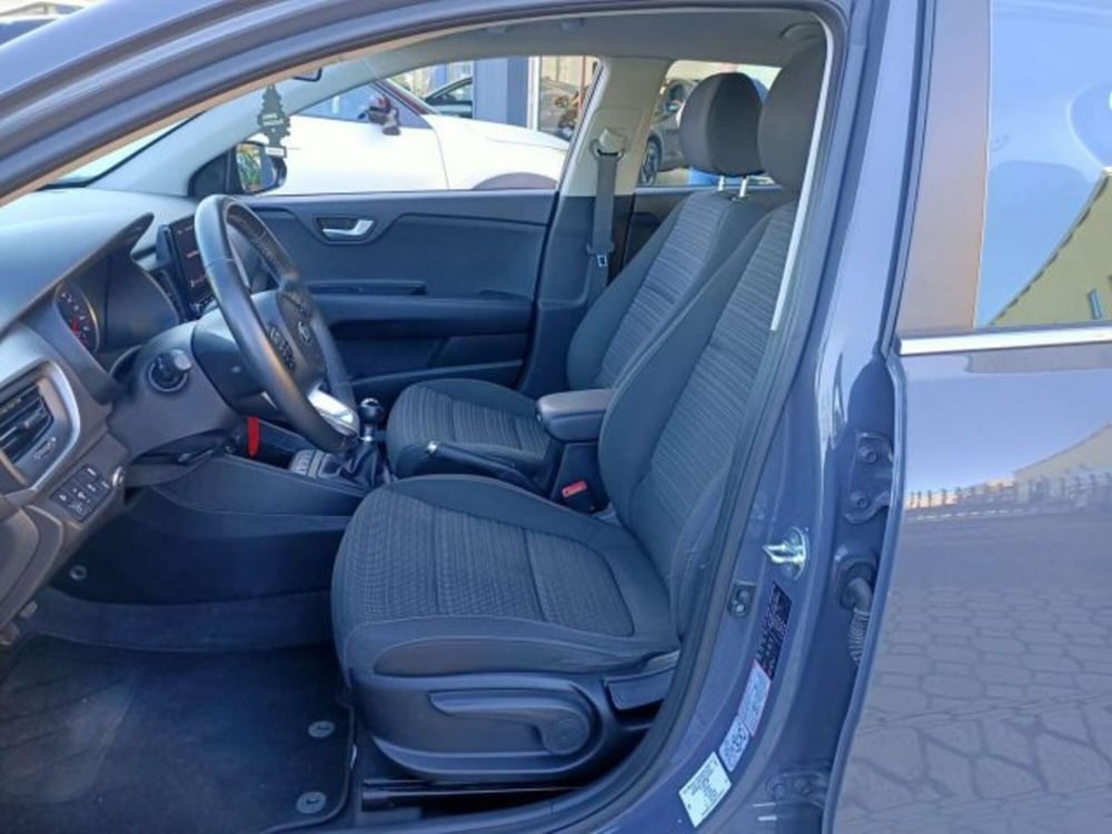 Kia Stonic usata a Firenze (14)