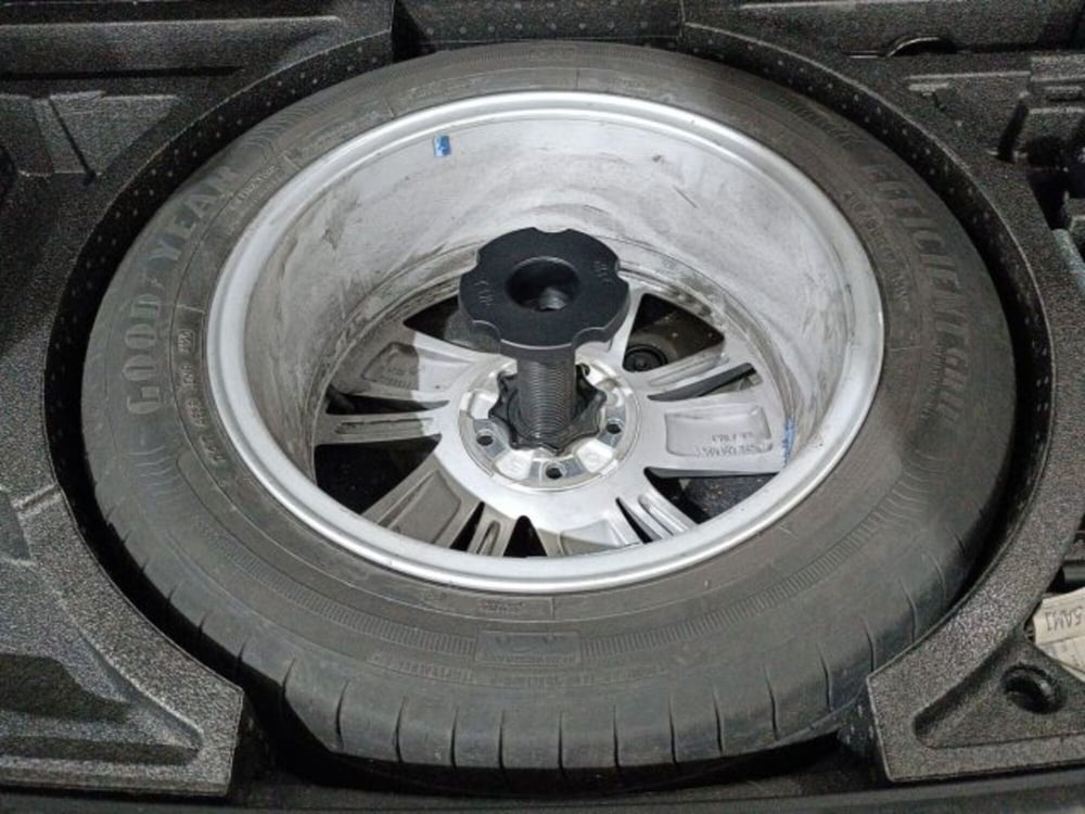 Skoda Karoq usata a Catania (13)