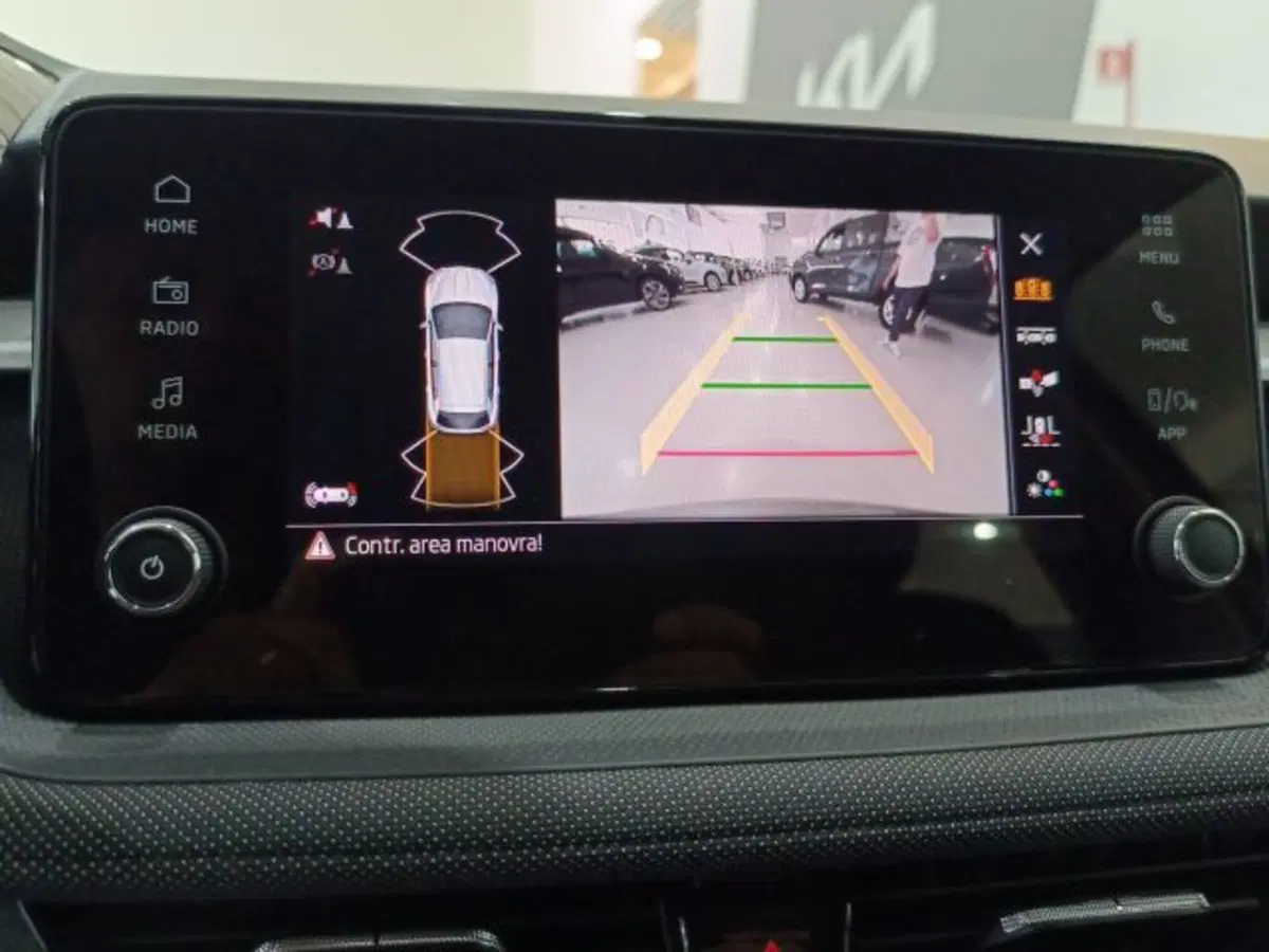 Skoda Fabia nuova a Catania (16)