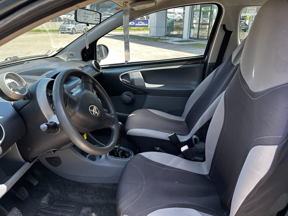 Toyota Aygo usata a Frosinone (5)