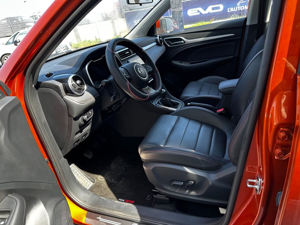 Mg ZS (2021-->) usata a Frosinone (10)