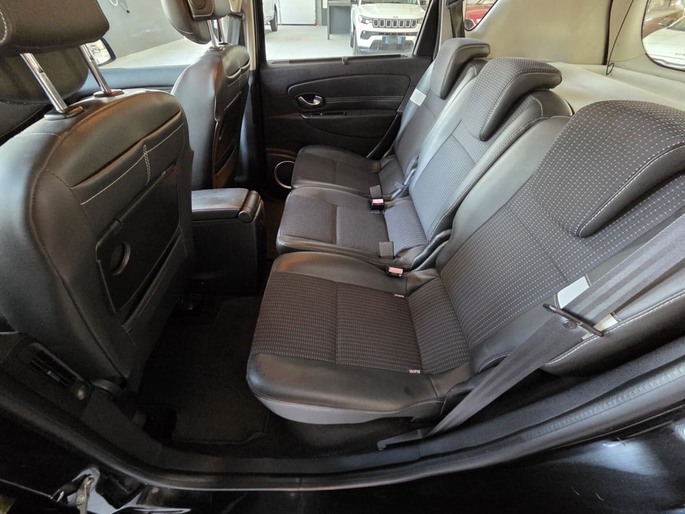 Renault Scenic E-Tech Electric usata a Torino (12)