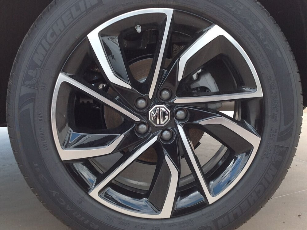 Mg ZS usata a Napoli (6)