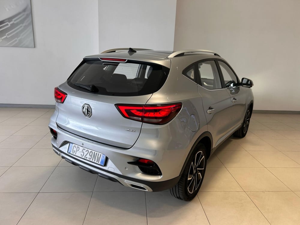 Mg ZS usata a Napoli (2)