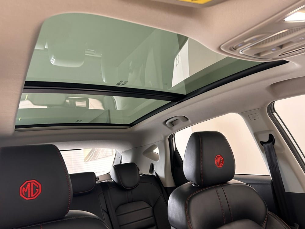 Mg ZS usata a Napoli (5)