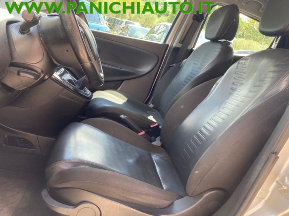 Lancia Ypsilon usata a Arezzo (10)