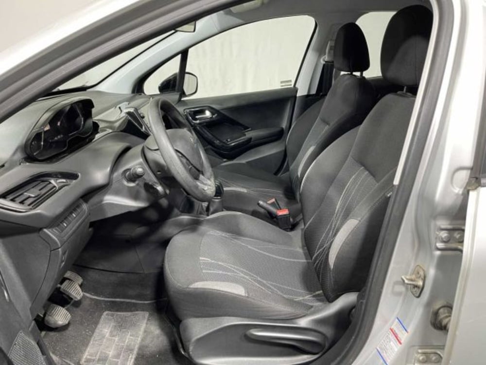 Peugeot 208 usata a Sondrio (9)