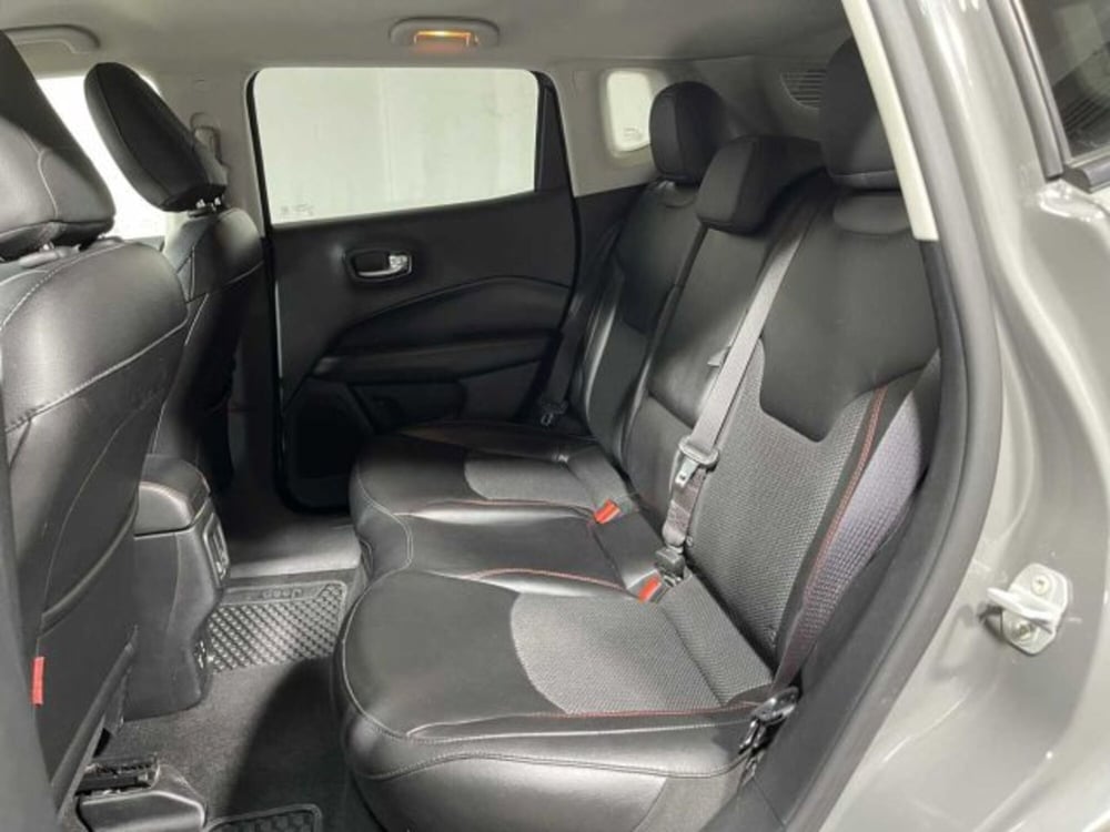 Jeep Compass usata a Sondrio (11)