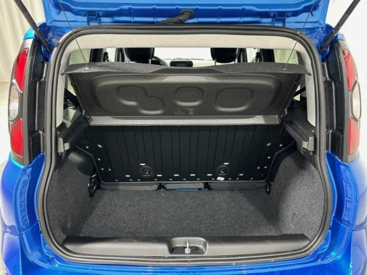 Fiat Panda nuova a Sondrio (15)
