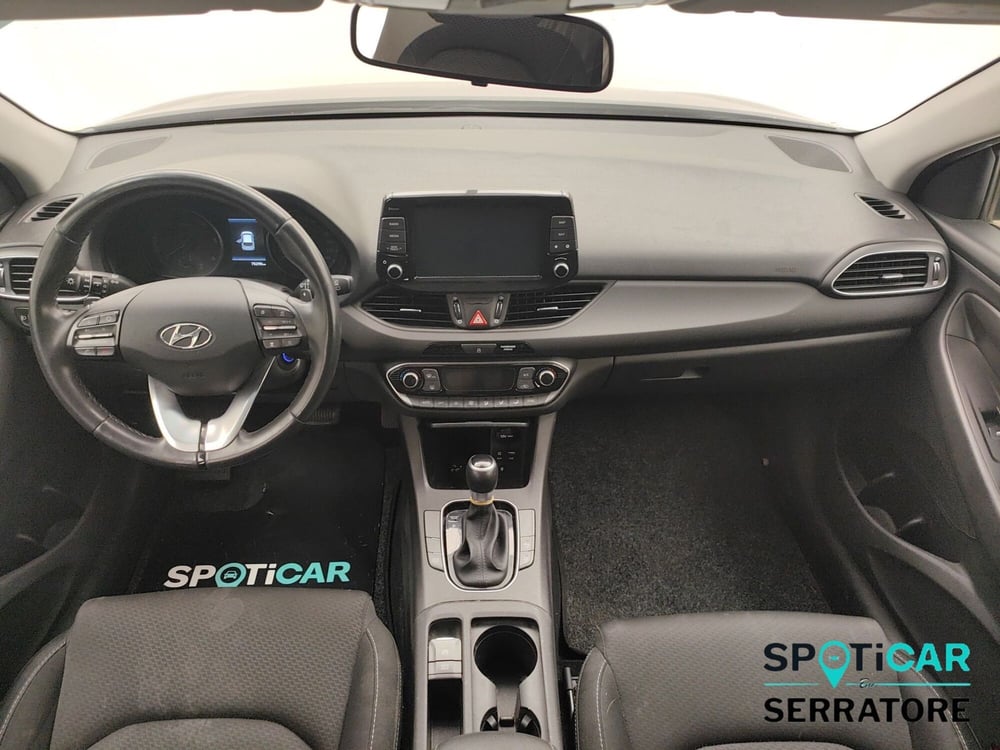 Hyundai i30 Station Wagon usata a Como (14)