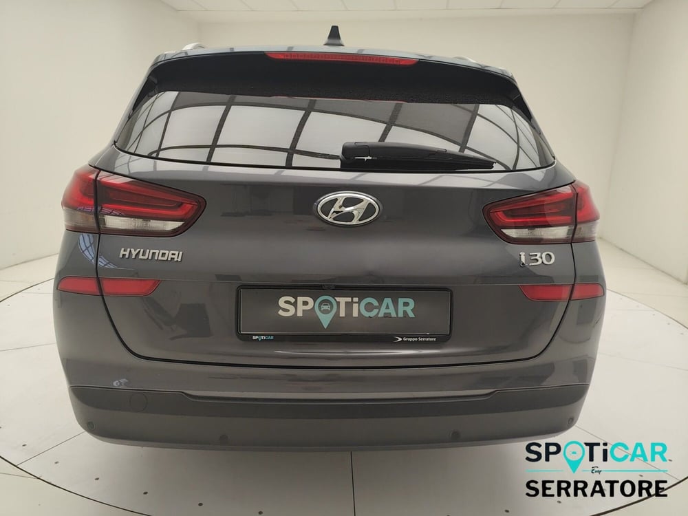 Hyundai i30 Station Wagon usata a Como (6)