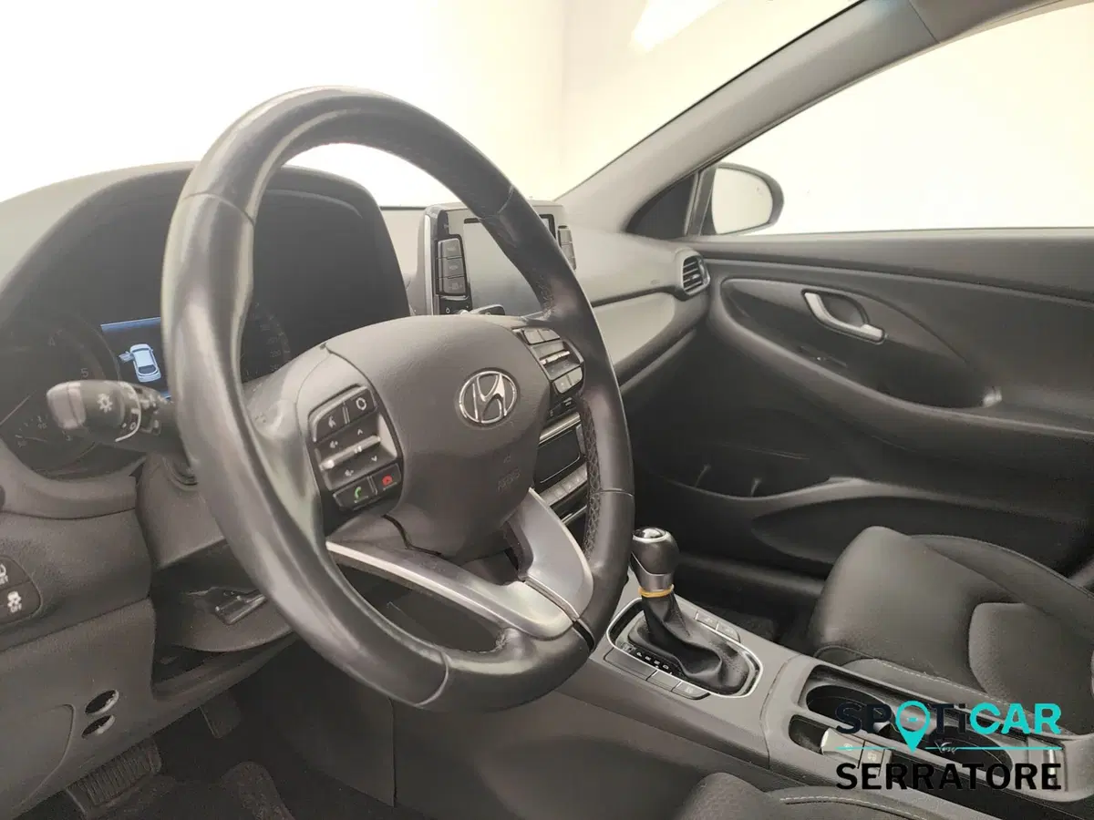 Hyundai i30 Station Wagon usata a Como (7)