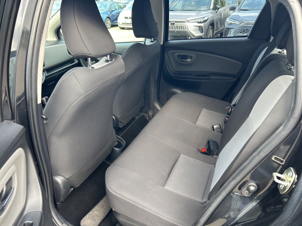 Toyota Yaris usata a Piacenza (11)