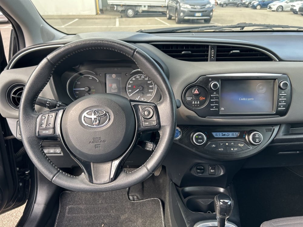 Toyota Yaris usata a Piacenza (12)