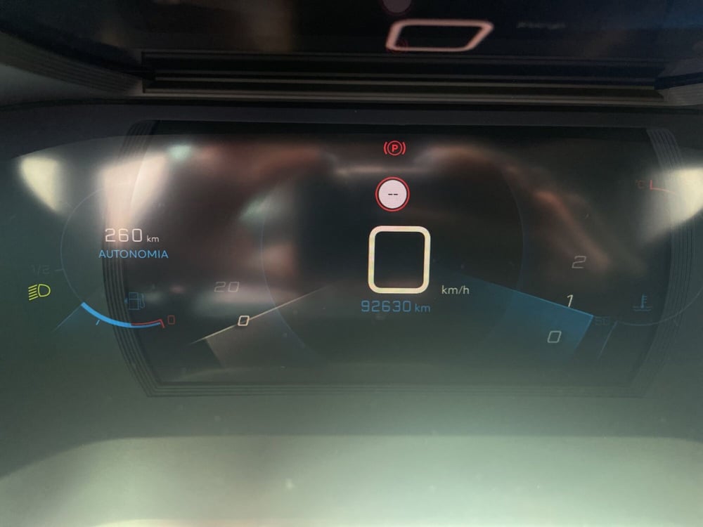 Peugeot 2008 usata a Piacenza (14)
