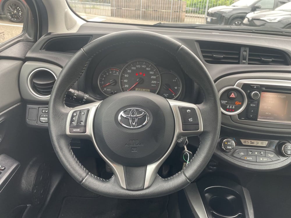 Toyota Yaris usata a Piacenza (12)