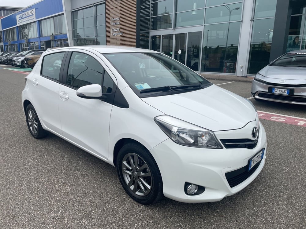 Toyota Yaris usata a Piacenza (8)