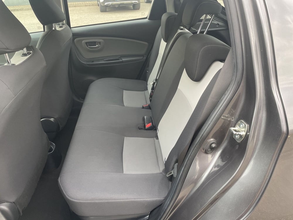Toyota Yaris usata a Piacenza (10)