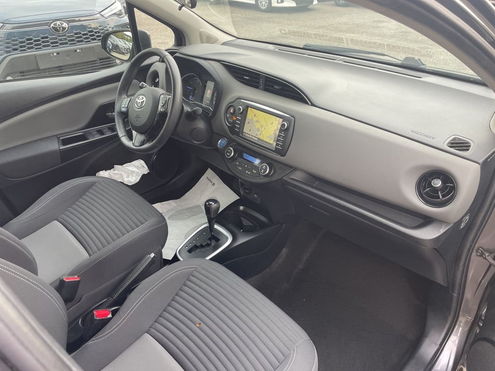Toyota Yaris usata a Piacenza (9)