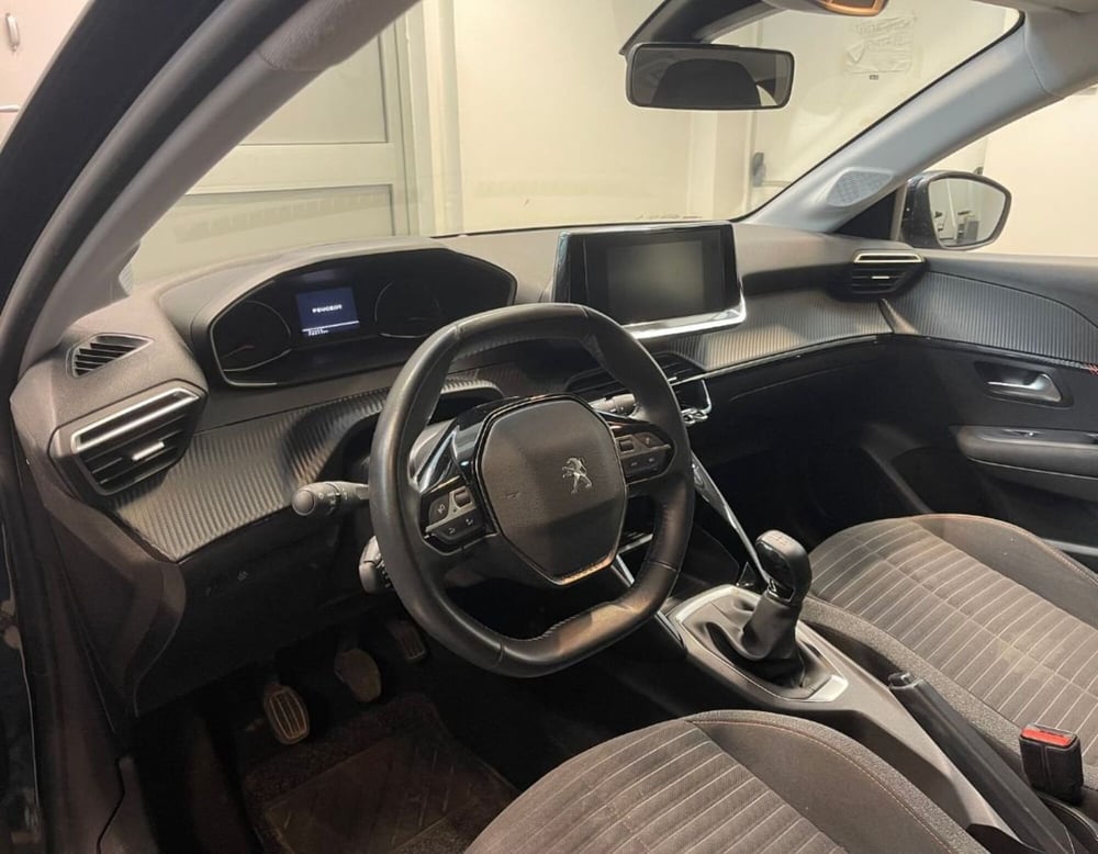Peugeot 208 usata a Ferrara (11)