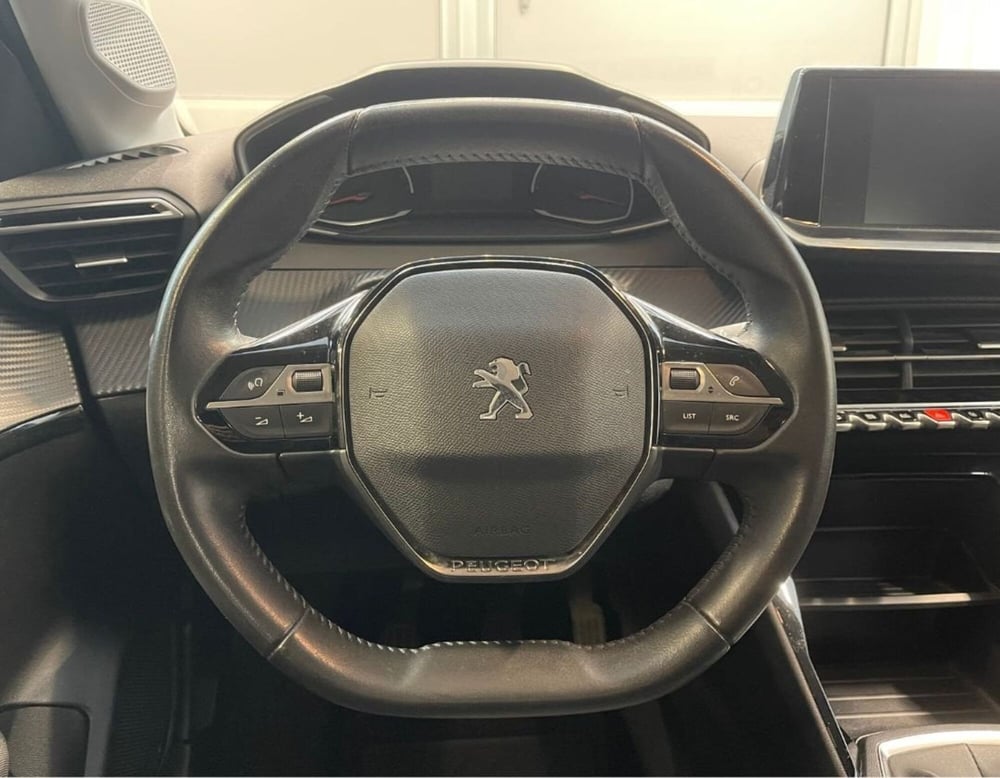 Peugeot 208 usata a Ferrara (8)