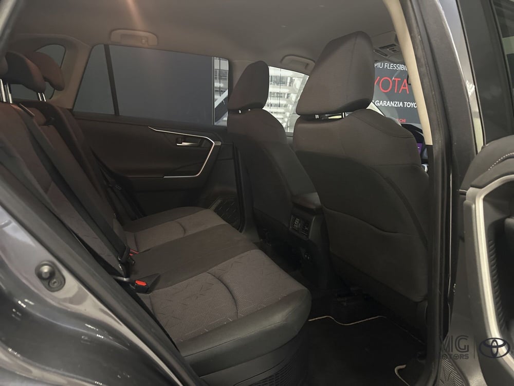 Toyota Rav4 usata a Viterbo (17)