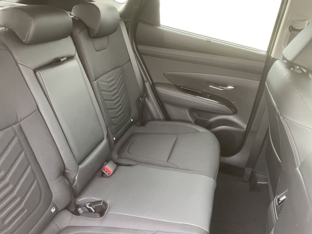 Hyundai Tucson nuova a Pistoia (13)