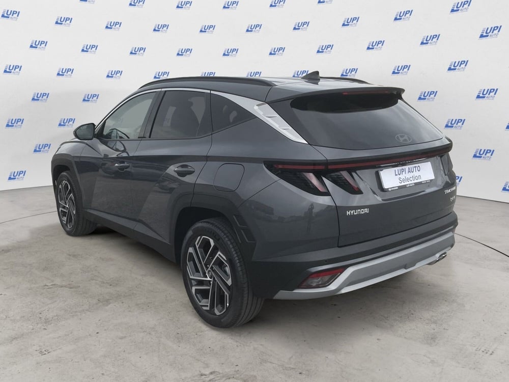 Hyundai Tucson nuova a Pistoia (3)