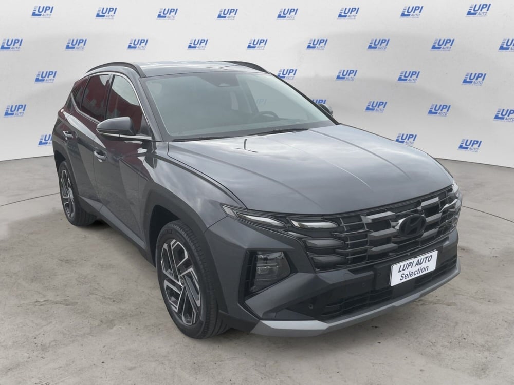 Hyundai Tucson nuova a Pistoia (8)
