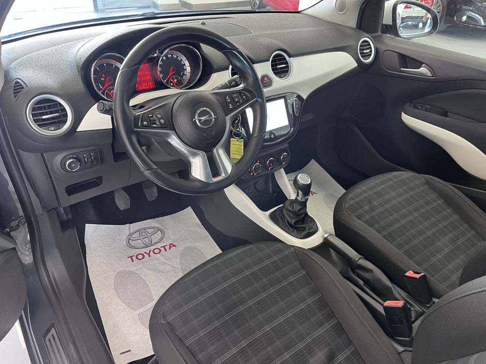 Opel Adam usata a Prato (7)