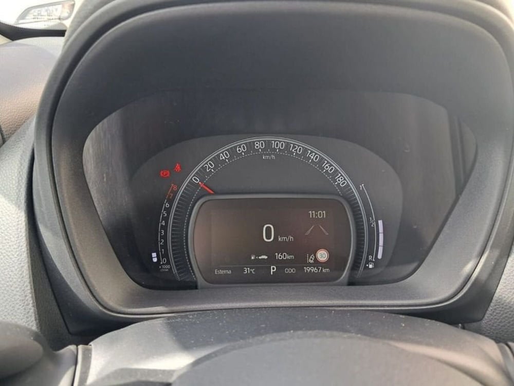 Toyota Aygo X usata a Cagliari (17)