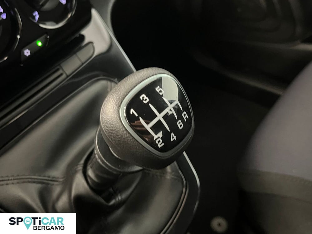 Lancia Ypsilon usata a Bergamo (9)