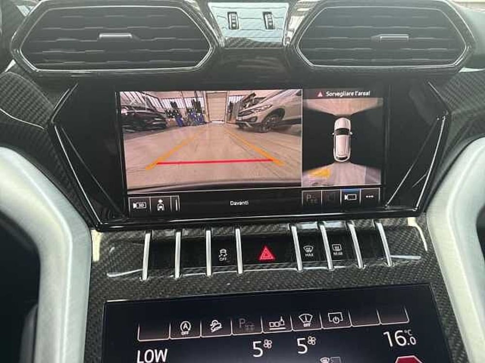 Lamborghini Urus usata a Napoli (18)