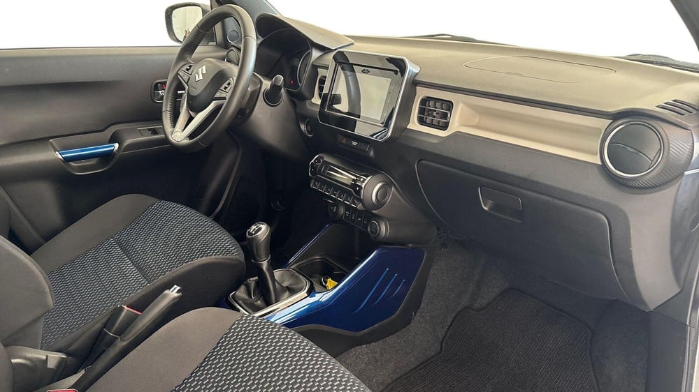 Suzuki Ignis usata a Viterbo (9)