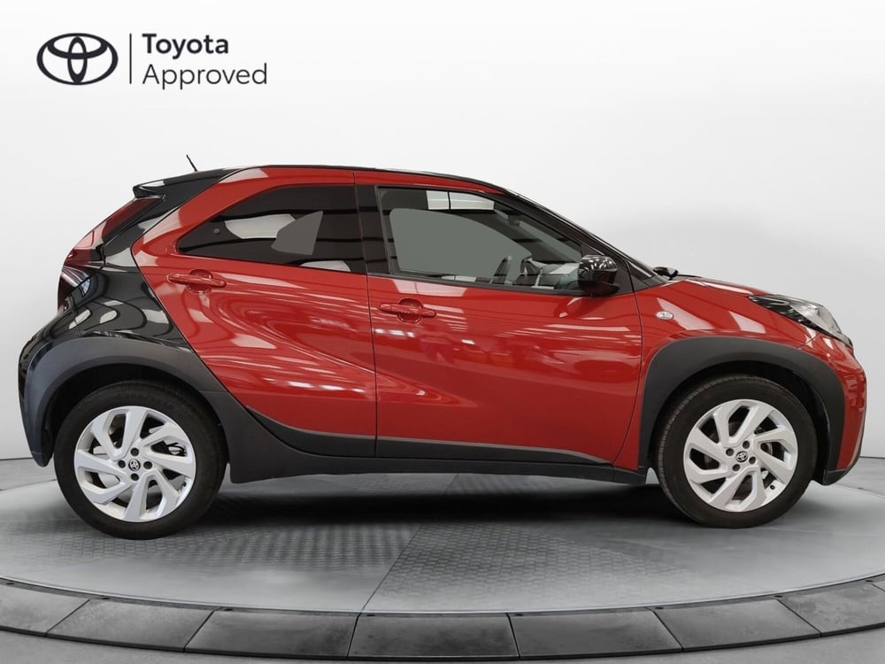 Toyota Aygo X usata a Roma (6)