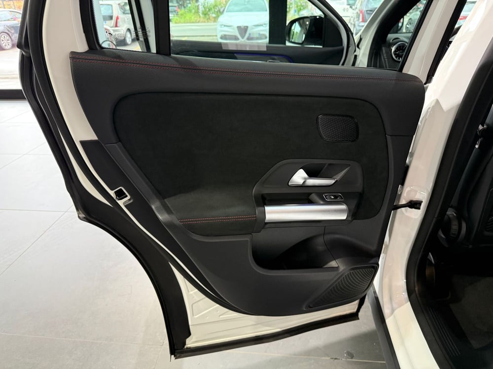 Mercedes-Benz GLA SUV usata a Reggio Emilia (19)