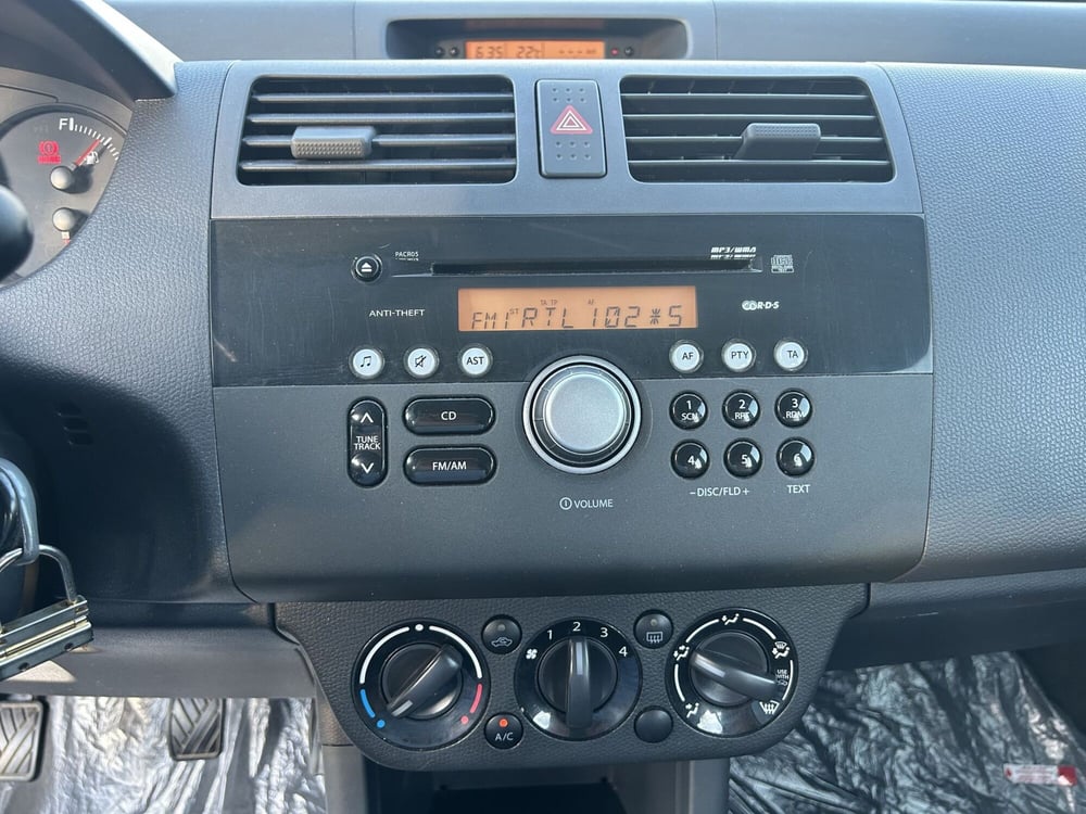 Suzuki Swift usata a La Spezia (13)