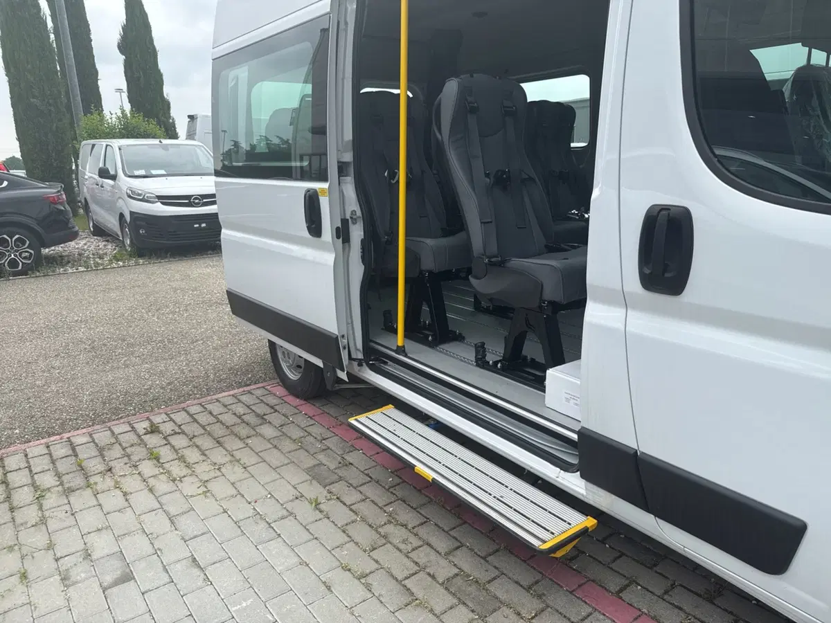 Opel Movano Furgone nuova a Ravenna (20)